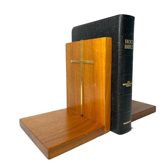 Mid-Century Modern Pair of Wooden Bookends with Gold Plated Religious Cross - Picture 4 of 13